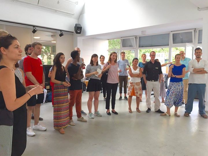 Hubperitivo: Pitch, Talk & Drinks - August