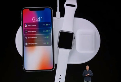AirPower заряжает одновременно iPhone X, Apple Watch и AirPods без проводов