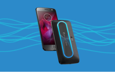 Moto Smart Speaker – новая модульная панель с функциональностью смарт-колонки